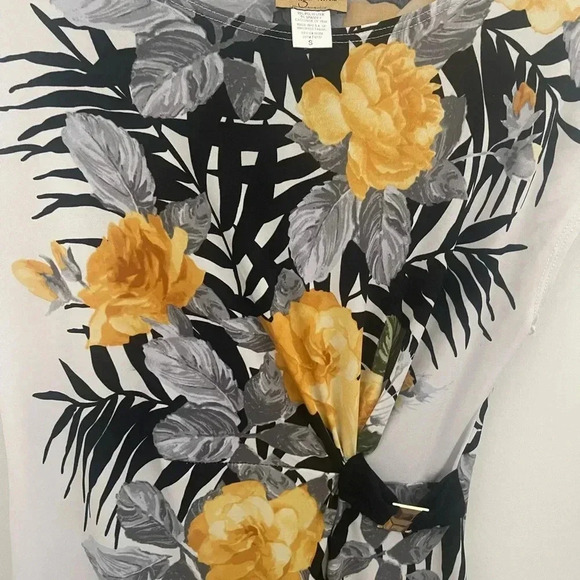 Midnight Velvet floral tunic top - Picture 2 of 5